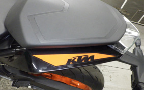 KTM 390 DUKE 2022