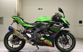 KAWASAKI ZX-25R ZX250E