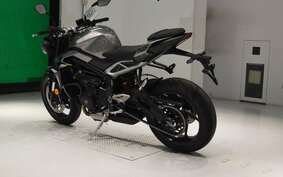 TRIUMPH STREET TRIPLE R 2023 DA604A