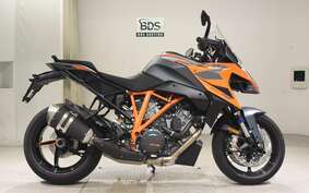 KTM 1290 SUPER DUKE GT 2024