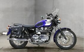 TRIUMPH BONNEVILLE T100 2004 J902TM