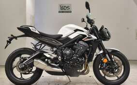 TRIUMPH STREET TRIPLE R 2023