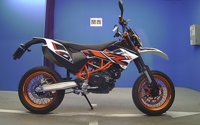 KTM 690 SMC R 2014 LST40