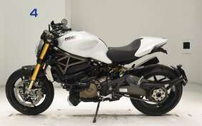 DUCATI M1200 S 2014