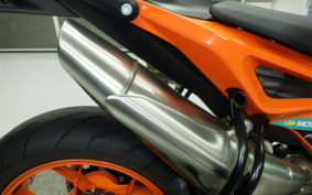 KTM 890 DUKE GP 2023