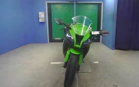 KAWASAKI ZX 10 NINJA R A 2013 ZXT00J