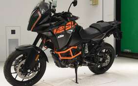 KTM 1290 SUPER ADVENTURE S 2020