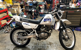 SUZUKI DJEBEL 200 (DR200SE) SH42A