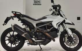 DUCATI HYPERSTRADA 820 2013