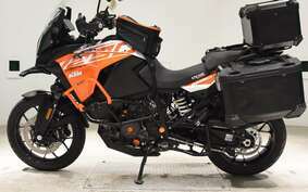 KTM 1290 SUPER ADVENTURE S 2018 V7940