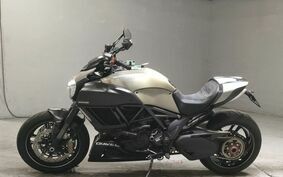 DUCATI DIAVEL Titan 2015 G105J