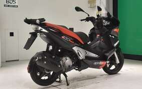 APRILIA SR MAX 125