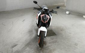 KTM 1290 SUPER DUKE R 2017 V3940