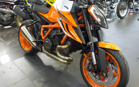 KTM 1290 SUPER DUKE R 2024 V3940