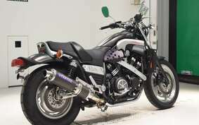 YAMAHA VMAX 2002