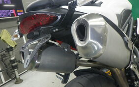 TRIUMPH SPEED TRIPLE R 2012 PN135G