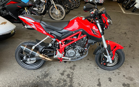 BENELLI TNT125