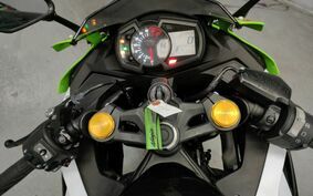 KAWASAKI ZX-25R ZX250E