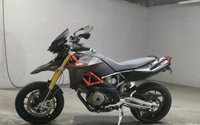 APRILIA DORSODURO 750 2011 SM