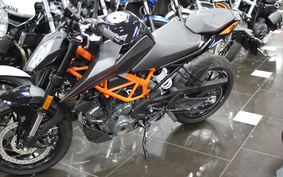 KTM 390 DUKE 2024 JPJ40