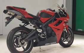 TRIUMPH DAYTONA 675 2013