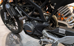 KTM 200 DUKE JUC4D