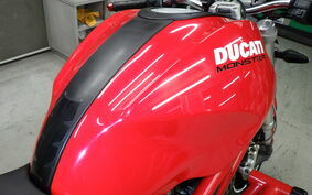 DUCATI MONSTER 696 2009