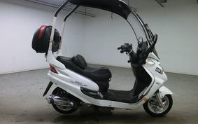 SYM RV125EFi LA12