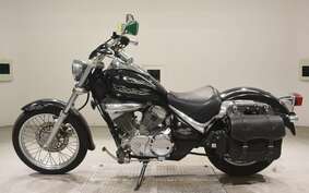 SUZUKI INTRUDER 250 LC VJ51A