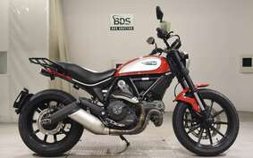 DUCATI SCRAMBLER ICON 2015