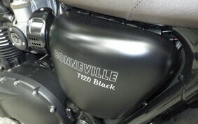 TRIUMPH BONNEVILLE T120 2017