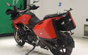 APRILIA CAPONORD 1200 2014