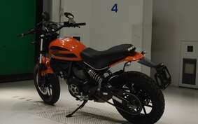 DUCATI SCRAMBLER SIXTY2 2018