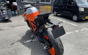 KTM 1290 SUPER DUKE R 2024 V3940