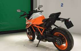 KTM 1290 SUPER DUKE R EVO