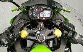 KAWASAKI ZX-25R ZX250G