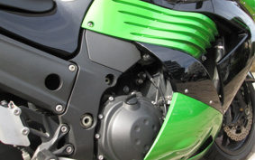 KAWASAKI ZZ1400 NINJA R 2011 ZXT40C