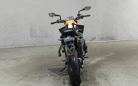 KTM 890 DUKE 2022 TU940