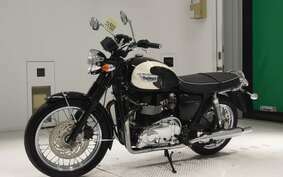 TRIUMPH BONNEVILLE T100 2010