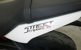 TRIUMPH STREET TRIPLE R 2014 TL1366