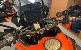 KTM 1290 SUPER ADVENTURE S 2021 V7940