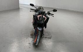 KTM 1290 SUPER DUKE R V39