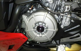 DUCATI STREETFIGHTER V2 2022 3F00A