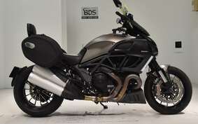 DUCATI DIAVEL STRADA 2014