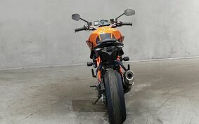 KTM 1290 SUPER DUKE R 2014 V3940