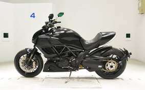 DUCATI DIAVEL DARK 2013