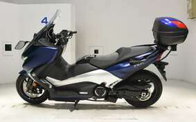 YAMAHA T-MAX 530 DX 2018 SJ15J