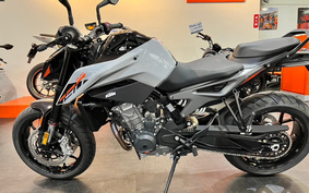 KTM 790 DUKE 2024 TU740