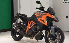 KTM 1290 SUPER DUKE GT 2023