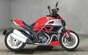 DUCATI DIAVEL 2014 G102J